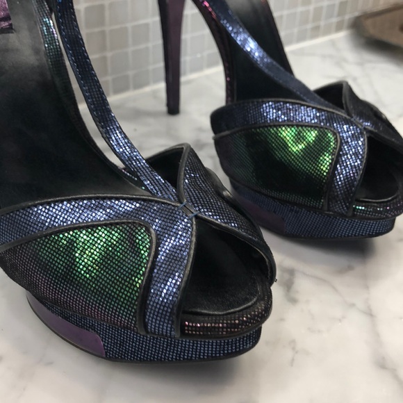 Bcbg maxazria pumps - Picture 2 of 4